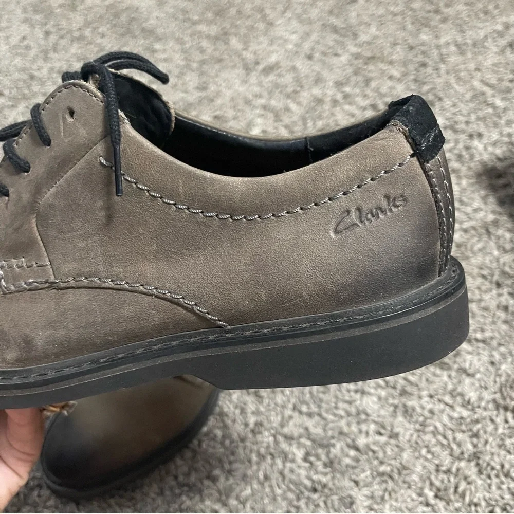 Clarks Atticus LT Lace 26162726 Mens Gray Oxfords Lace Ups Plain Toe Shoes 8